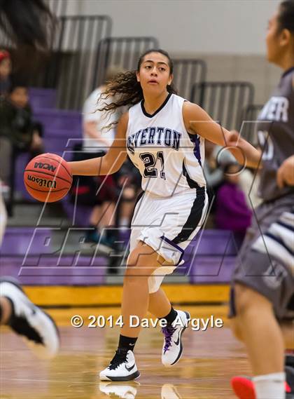 Thumbnail 2 in Hunter @ Riverton photogallery.