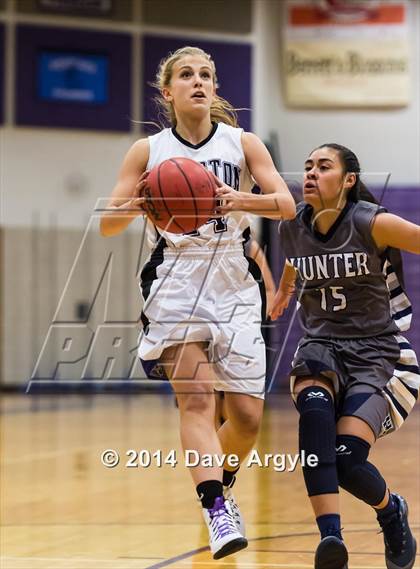 Thumbnail 3 in Hunter @ Riverton photogallery.