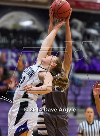 Thumbnail 1 in Hunter @ Riverton photogallery.