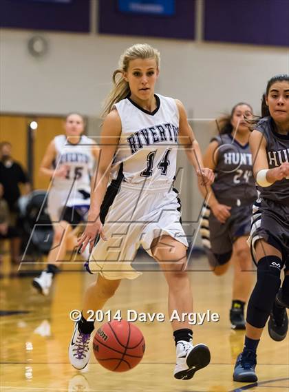 Thumbnail 2 in Hunter @ Riverton photogallery.