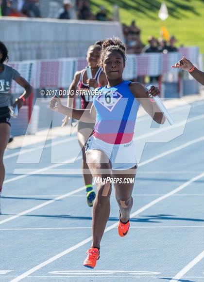 Thumbnail 2 in CIF State Track and Field Championships (Girls Track Events Prelims) photogallery.