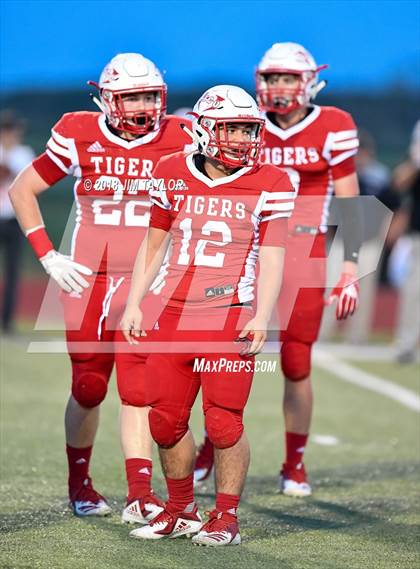 Thumbnail 2 in Hico vs Petrolia photogallery.