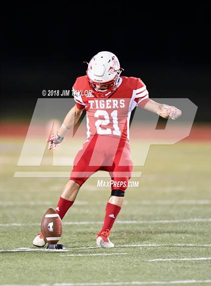 Thumbnail 1 in Hico vs Petrolia photogallery.