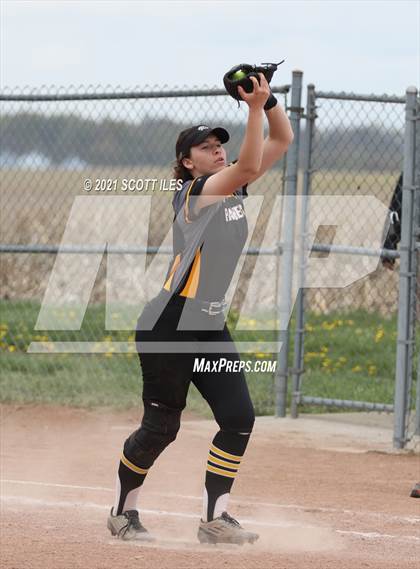 Thumbnail 2 in Miami Trace @ Amanda-Clearcreek photogallery.
