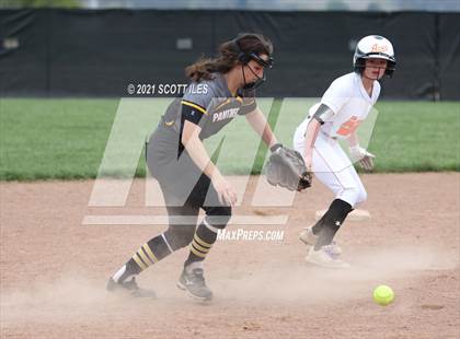Thumbnail 3 in Miami Trace @ Amanda-Clearcreek photogallery.