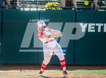 Thumbnail 1 in Hermleigh vs. D'Hanis (UIL 1A State Championship Game) photogallery.