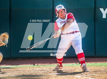 Thumbnail 2 in Hermleigh vs. D'Hanis (UIL 1A State Championship Game) photogallery.
