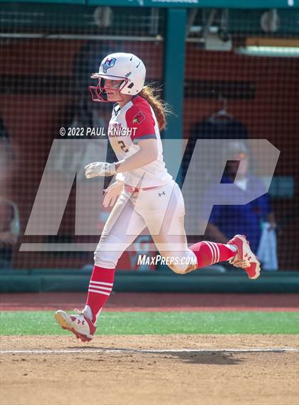 Thumbnail 2 in Hermleigh vs. D'Hanis (UIL 1A State Championship Game) photogallery.