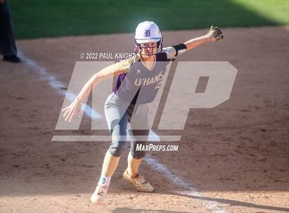 Thumbnail 3 in Hermleigh vs. D'Hanis (UIL 1A State Championship Game) photogallery.