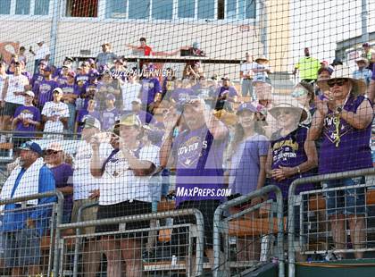Thumbnail 1 in Hermleigh vs. D'Hanis (UIL 1A State Championship Game) photogallery.