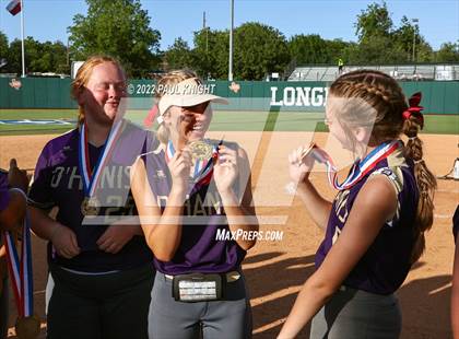 Thumbnail 1 in Hermleigh vs. D'Hanis (UIL 1A State Championship Game) photogallery.