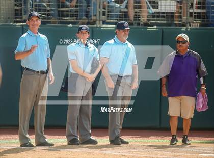 Thumbnail 3 in Hermleigh vs. D'Hanis (UIL 1A State Championship Game) photogallery.