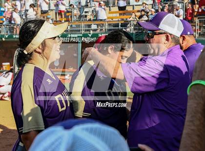 Thumbnail 2 in Hermleigh vs. D'Hanis (UIL 1A State Championship Game) photogallery.