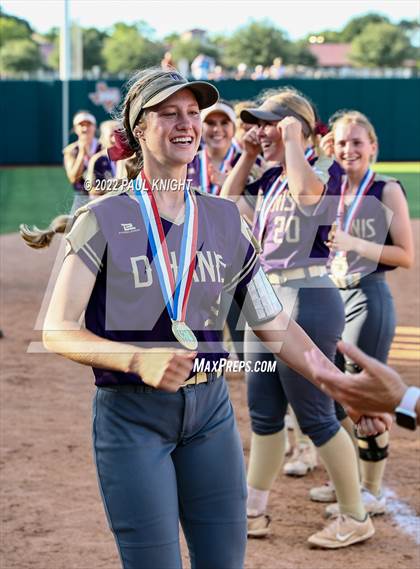 Thumbnail 2 in Hermleigh vs. D'Hanis (UIL 1A State Championship Game) photogallery.