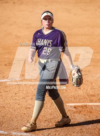 Thumbnail 3 in Hermleigh vs. D'Hanis (UIL 1A State Championship Game) photogallery.