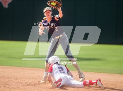 Thumbnail 1 in Hermleigh vs. D'Hanis (UIL 1A State Championship Game) photogallery.