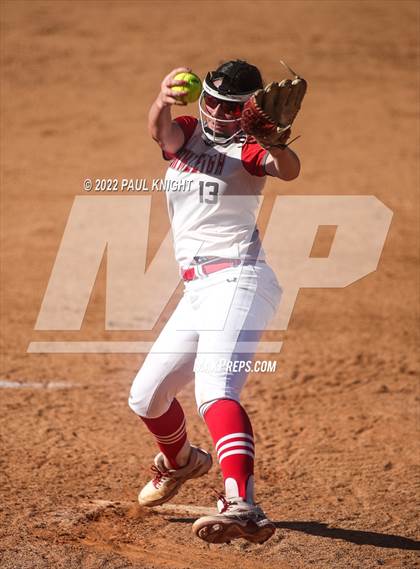 Thumbnail 1 in Hermleigh vs. D'Hanis (UIL 1A State Championship Game) photogallery.