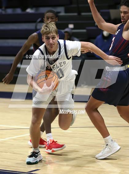 Thumbnail 3 in Wayne Country Day vs. Concord Academy (@ Carmel Christian) photogallery.