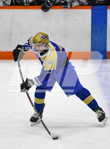 Thumbnail 3 in Webster Schroeder @ Pittsford (Section 5 Quarterfinal) photogallery.