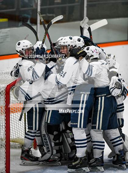 Thumbnail 2 in Webster Schroeder @ Pittsford (Section 5 Quarterfinal) photogallery.