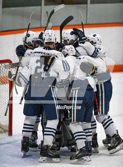 Thumbnail 1 in Webster Schroeder @ Pittsford (Section 5 Quarterfinal) photogallery.