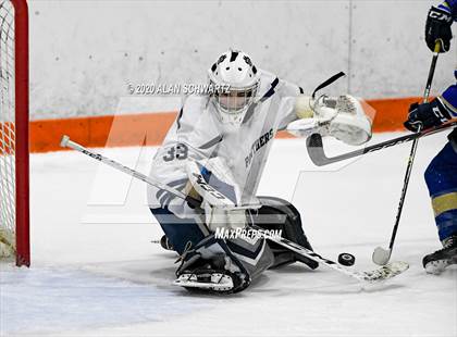 Thumbnail 3 in Webster Schroeder @ Pittsford (Section 5 Quarterfinal) photogallery.