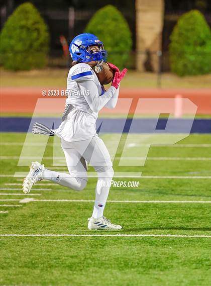 Thumbnail 3 in Windsor Academy vs. Westminster Schools of Augusta (GIAA 8-Man Championship)  photogallery.