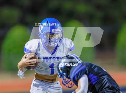 Thumbnail 3 in Windsor Academy vs. Westminster Schools of Augusta (GIAA 8-Man Championship)  photogallery.