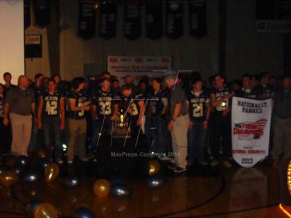 Thumbnail 3 in Kingfisher TOC Ceremony photogallery.