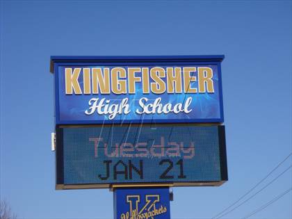 Thumbnail 2 in Kingfisher TOC Ceremony photogallery.