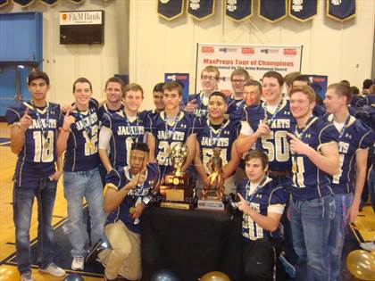Thumbnail 3 in Kingfisher TOC Ceremony photogallery.