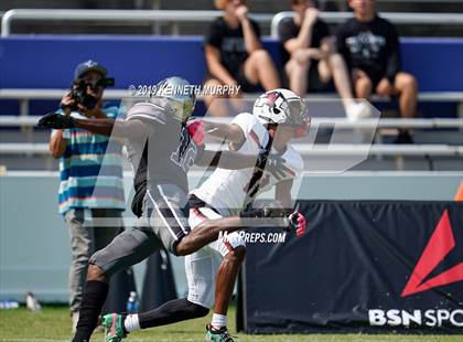 Thumbnail 2 in Guyer [John H.] vs Cedar Hill (Cotton Bowl Classic) photogallery.