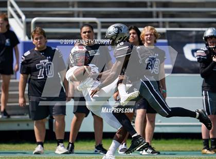 Thumbnail 1 in Guyer [John H.] vs Cedar Hill (Cotton Bowl Classic) photogallery.