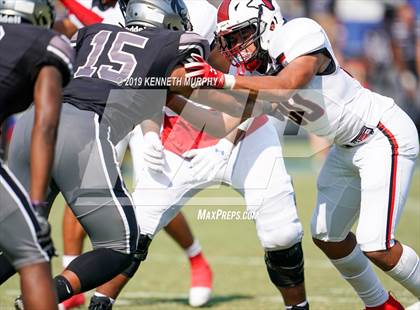 Thumbnail 3 in Guyer [John H.] vs Cedar Hill (Cotton Bowl Classic) photogallery.