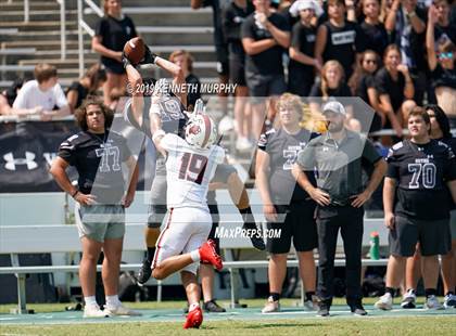 Thumbnail 2 in Guyer [John H.] vs Cedar Hill (Cotton Bowl Classic) photogallery.