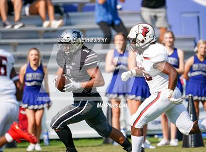Thumbnail 3 in Guyer [John H.] vs Cedar Hill (Cotton Bowl Classic) photogallery.