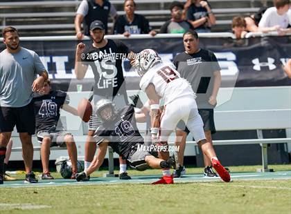 Thumbnail 3 in Guyer [John H.] vs Cedar Hill (Cotton Bowl Classic) photogallery.