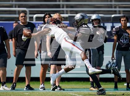 Thumbnail 1 in Guyer [John H.] vs Cedar Hill (Cotton Bowl Classic) photogallery.