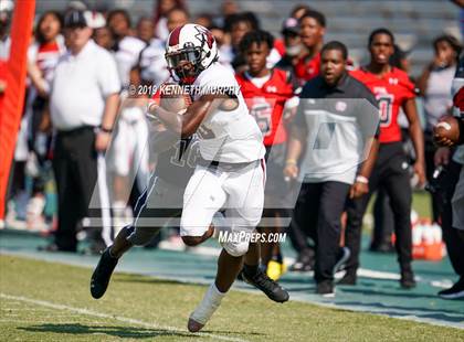 Thumbnail 3 in Guyer [John H.] vs Cedar Hill (Cotton Bowl Classic) photogallery.