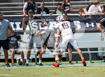 Thumbnail 2 in Guyer [John H.] vs Cedar Hill (Cotton Bowl Classic) photogallery.