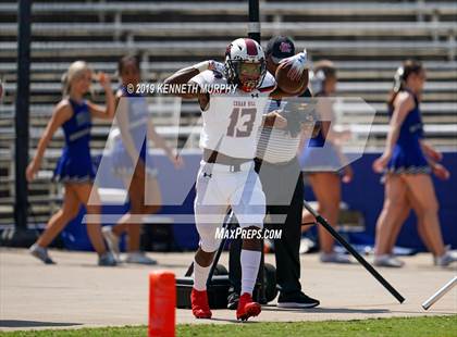 Thumbnail 3 in Guyer [John H.] vs Cedar Hill (Cotton Bowl Classic) photogallery.