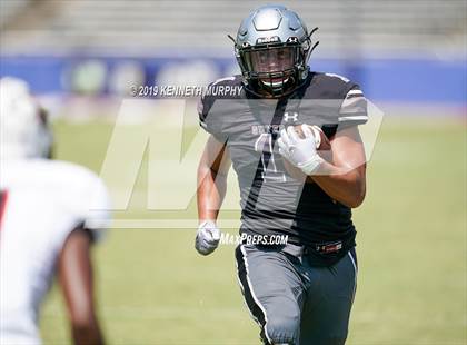 Thumbnail 1 in Guyer [John H.] vs Cedar Hill (Cotton Bowl Classic) photogallery.