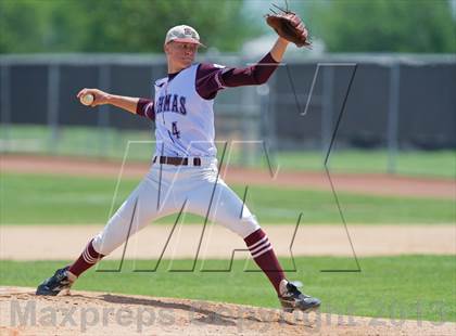 Thumbnail 1 in Hallettsville vs. Marion (UIL 2A Region IV Regional Finals) photogallery.