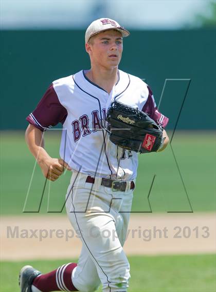 Thumbnail 2 in Hallettsville vs. Marion (UIL 2A Region IV Regional Finals) photogallery.