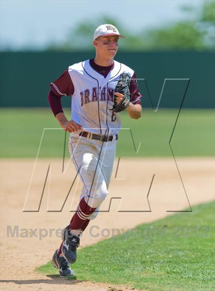 Thumbnail 1 in Hallettsville vs. Marion (UIL 2A Region IV Regional Finals) photogallery.