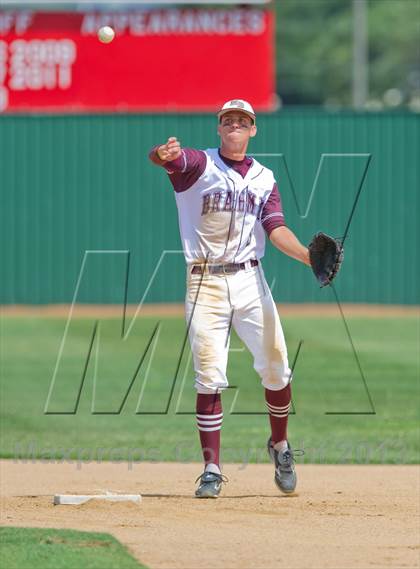 Thumbnail 3 in Hallettsville vs. Marion (UIL 2A Region IV Regional Finals) photogallery.