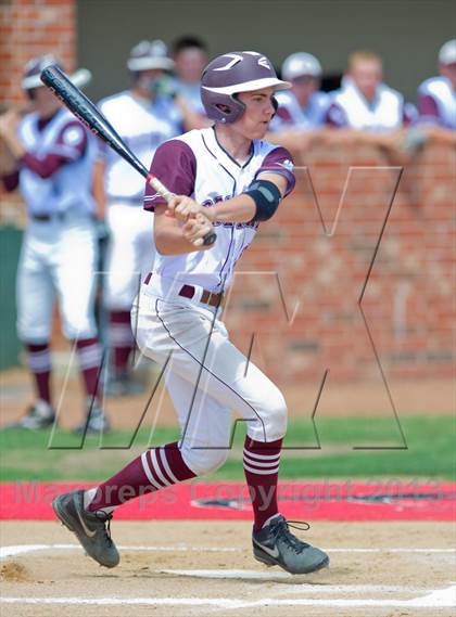 Thumbnail 3 in Hallettsville vs. Marion (UIL 2A Region IV Regional Finals) photogallery.