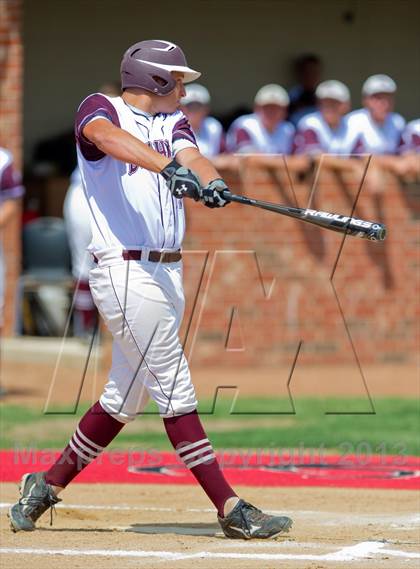 Thumbnail 1 in Hallettsville vs. Marion (UIL 2A Region IV Regional Finals) photogallery.
