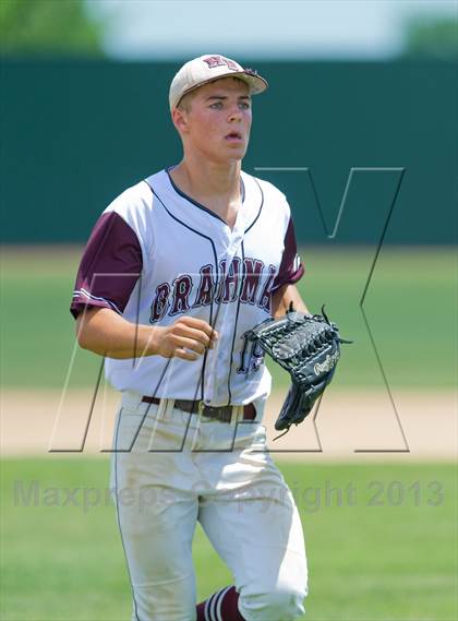 Thumbnail 1 in Hallettsville vs. Marion (UIL 2A Region IV Regional Finals) photogallery.