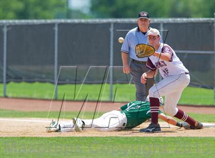 Thumbnail 1 in Hallettsville vs. Marion (UIL 2A Region IV Regional Finals) photogallery.